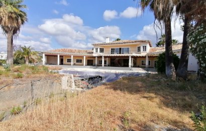 Resale - House - Detached Villa - Benahavís - La Quinta