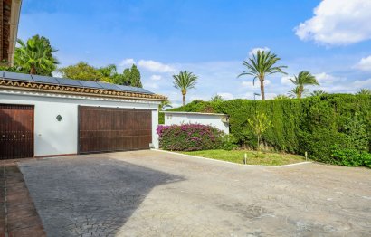 Reventa - House - Detached Villa - Marbella - Guadalmina Baja