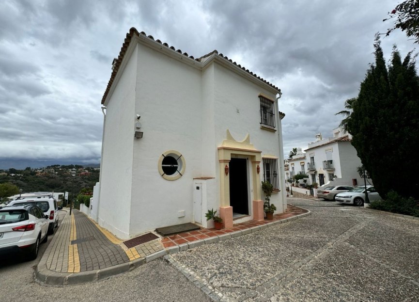 Reventa - House - Semi-Detached House - Marbella - Cabopino