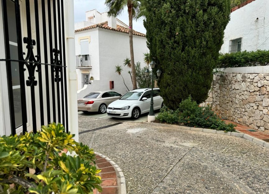 Reventa - House - Semi-Detached House - Marbella - Cabopino