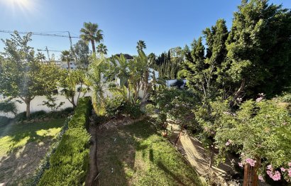 Reventa - House - Semi-Detached House - Estepona - Estepona Centro