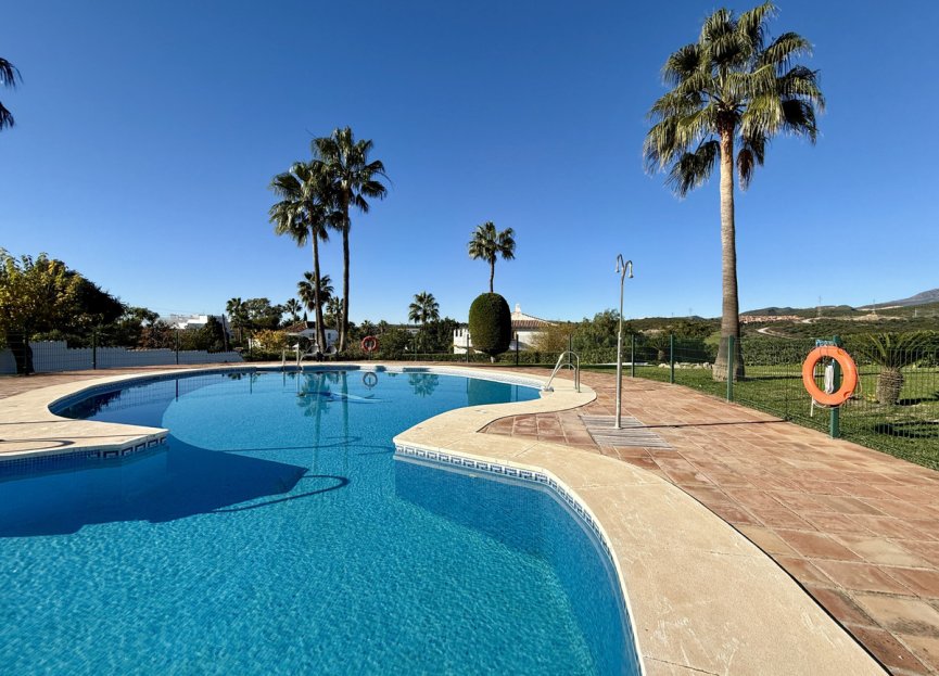 Reventa - House - Semi-Detached House - Estepona - Estepona Centro