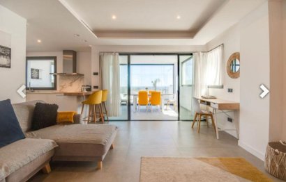 Resale - Apartment - Penthouse Duplex - Estepona - Estepona Centro