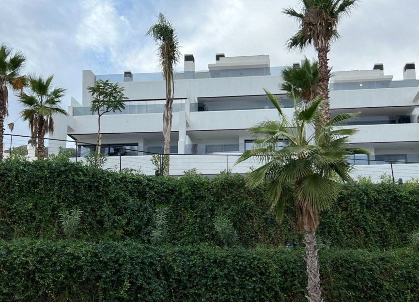 Resale - Apartment - Penthouse Duplex - Estepona - Estepona Centro