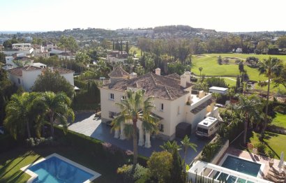 Resale - House - Detached Villa - Marbella - Nueva Andalucia