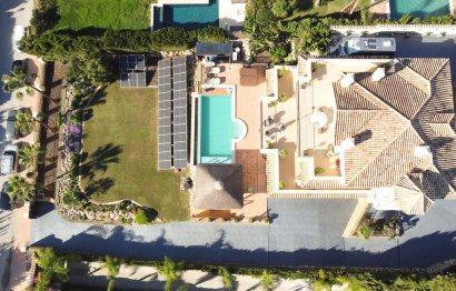 Resale - House - Detached Villa - Marbella - Nueva Andalucia