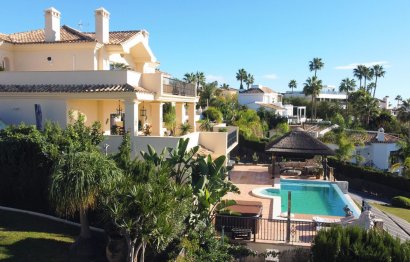 Resale - House - Detached Villa - Marbella - Nueva Andalucia