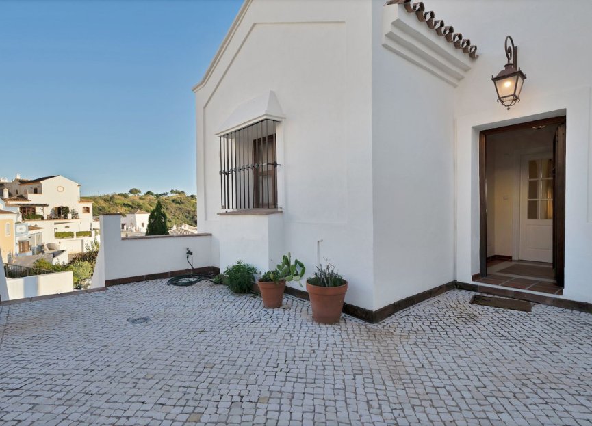 Reventa - House - Townhouse - Benahavís - Benahavís Centro