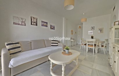 Resale - Apartment - Middle Floor Apartment - Estepona - Estepona Centro