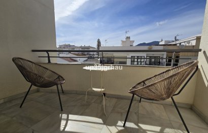 Resale - Apartment - Middle Floor Apartment - Estepona - Estepona Centro