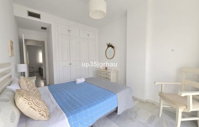 Resale - Apartment - Middle Floor Apartment - Estepona - Estepona Centro