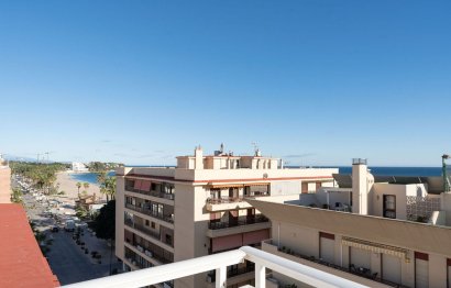 Resale - Apartment - Penthouse - Estepona - Estepona Centro