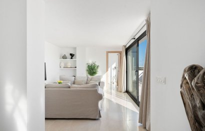 Resale - Apartment - Penthouse - Estepona - Estepona Centro