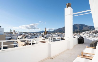 Resale - Apartment - Penthouse - Estepona - Estepona Centro