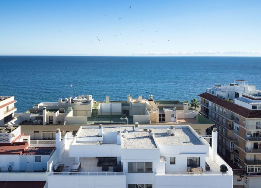 Resale - Apartment - Penthouse - Estepona - Estepona Centro