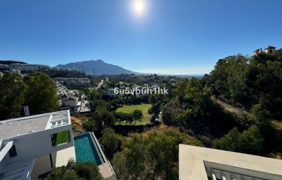 Resale - Apartment - Penthouse - Benahavís - La Quinta