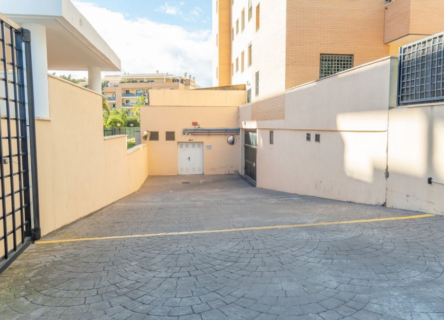 Resale - Apartment - Ground Floor Apartment - Torremolinos