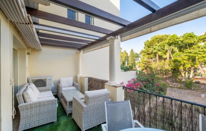 Resale - Apartment - Penthouse - Marbella - Nueva Andalucia