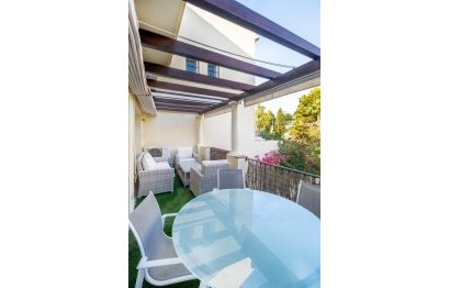 Resale - Apartment - Penthouse - Marbella - Nueva Andalucia