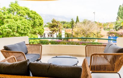 Resale - Apartment - Middle Floor Apartment - Marbella - Nueva Andalucia