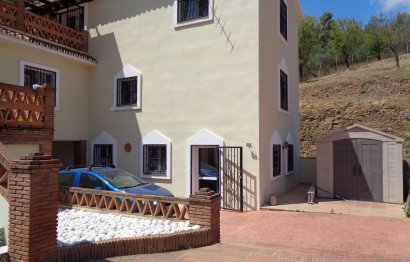 Resale - House - Finca - Cortijo - Mijas - La Cala De Mijas