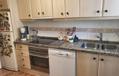 Resale - Apartment - Middle Floor Apartment - Fuengirola - Fuengirola Centro