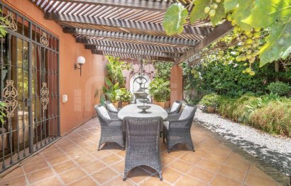 Reventa - House - Detached Villa - Marbella