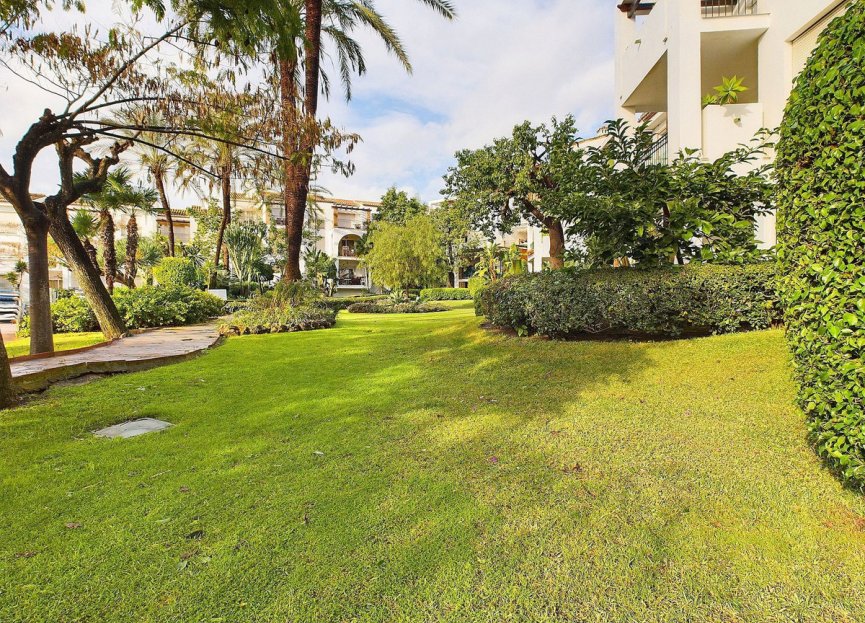 Resale - Apartment - Ground Floor Apartment - Estepona - Estepona Centro