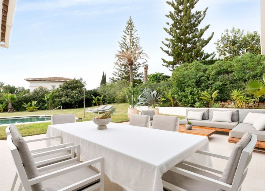 Resale - House - Detached Villa - Marbella - Elviria