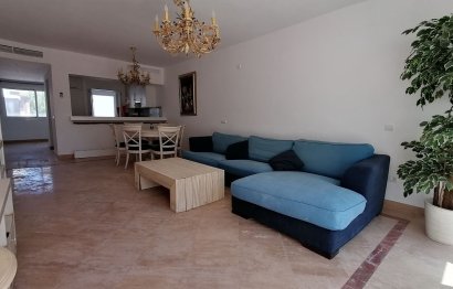 Resale - Apartment - Middle Floor Apartment - Marbella - Río Real