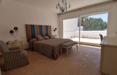 Resale - Apartment - Middle Floor Apartment - Marbella - Río Real