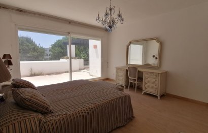 Resale - Apartment - Middle Floor Apartment - Marbella - Río Real