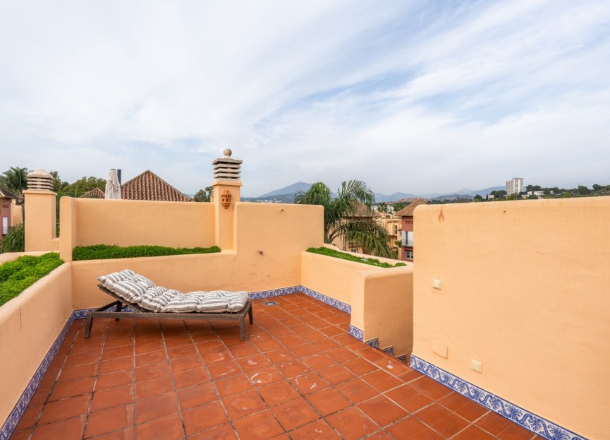 Resale - House - Townhouse - Marbella - Nueva Andalucia