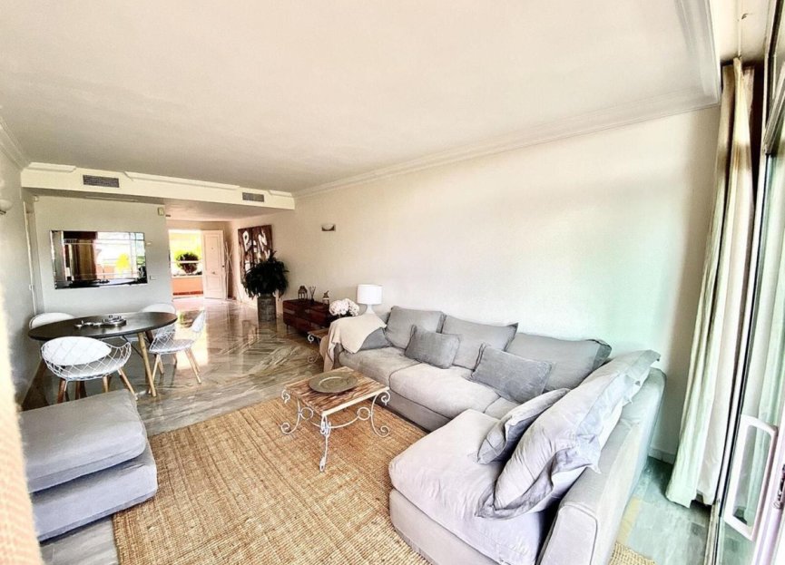 Reventa - Apartment - Middle Floor Apartment - Marbella - Nueva Andalucia