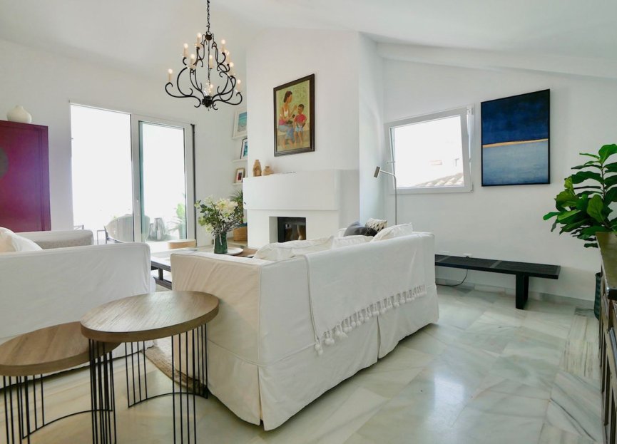 Resale - Apartment - Penthouse - Marbella - La Mairena