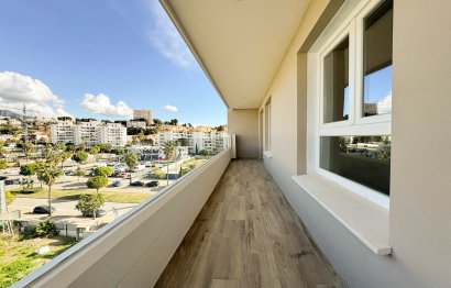 Resale - Apartment - Middle Floor Apartment - Marbella - Nueva Andalucia