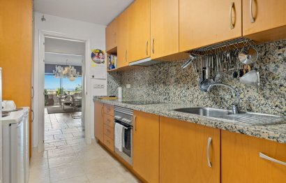 Reventa - Apartment - Middle Floor Apartment - Estepona - Estepona Centro