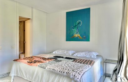 Resale - Apartment - Middle Floor Apartment - Marbella