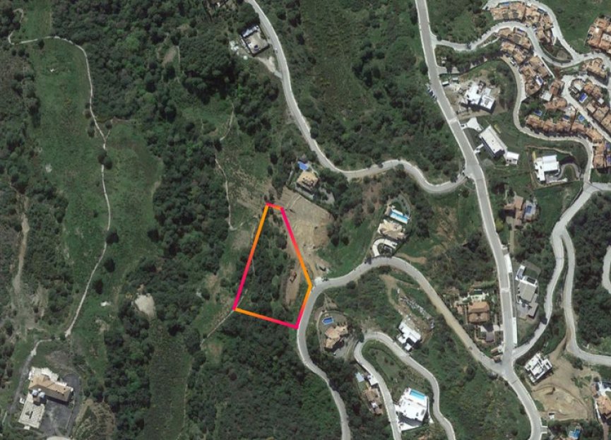 Reventa - Plot - Residential Plot - Benahavís - Benahavís Centro