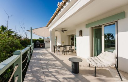 Resale - House - Semi-Detached House - Marbella - Elviria