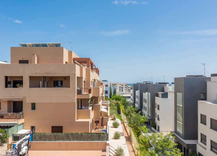 Resale - Apartment - Middle Floor Apartment - Mijas - La Cala De Mijas