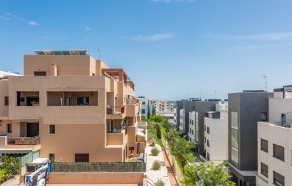 Resale - Apartment - Middle Floor Apartment - Mijas - La Cala De Mijas