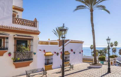 Resale - Apartment - Middle Floor Apartment - Estepona - Estepona Centro