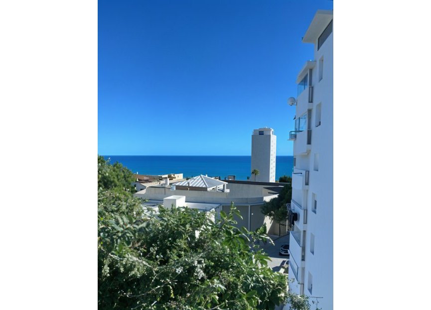 Resale - Apartment - Middle Floor Apartment - Estepona - Estepona Centro