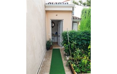 Resale - House - Detached Villa - Estepona - Estepona Centro