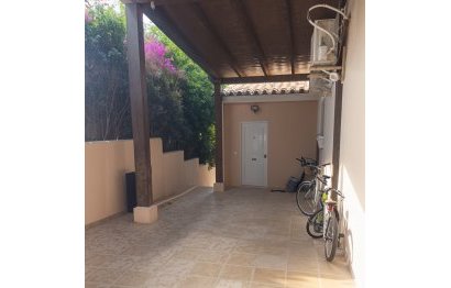 Resale - House - Detached Villa - Estepona - Estepona Centro