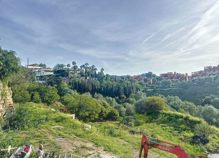 Resale - Plot - Residential Plot - Marbella - Hacienda Las Chapas