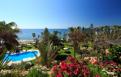 Resale - Apartment - Penthouse - Estepona - Estepona Centro