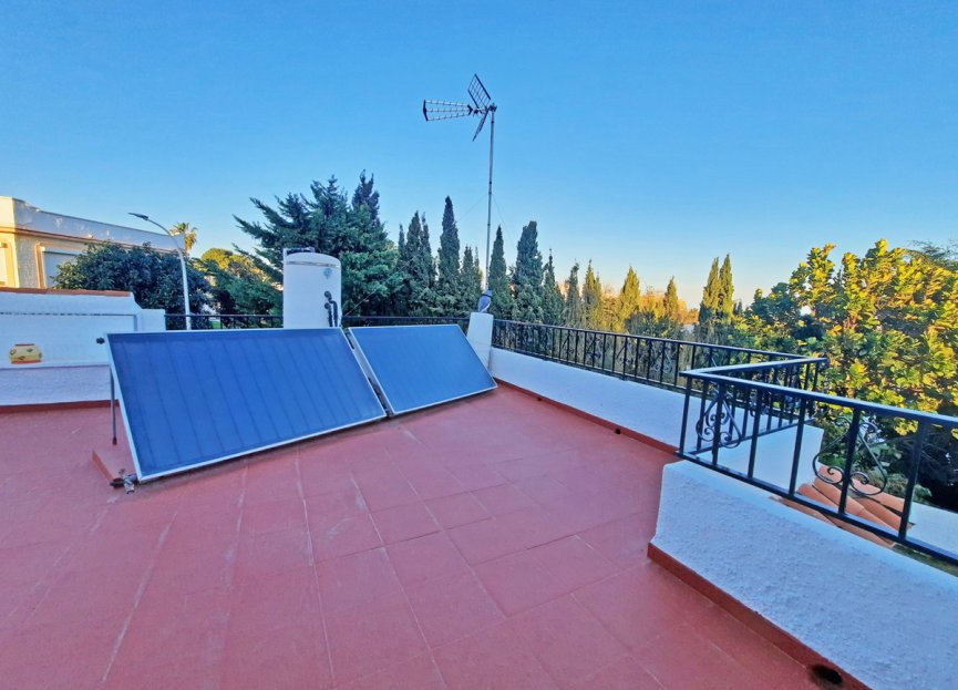 Resale - House - Detached Villa - Benalmádena - Benalmadena Costa