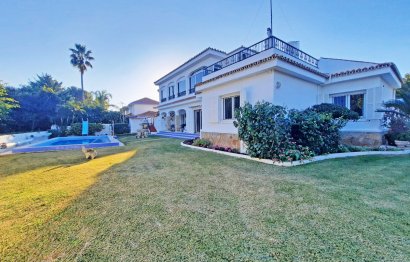 Reventa - House - Detached Villa - Benalmádena - Benalmadena Costa